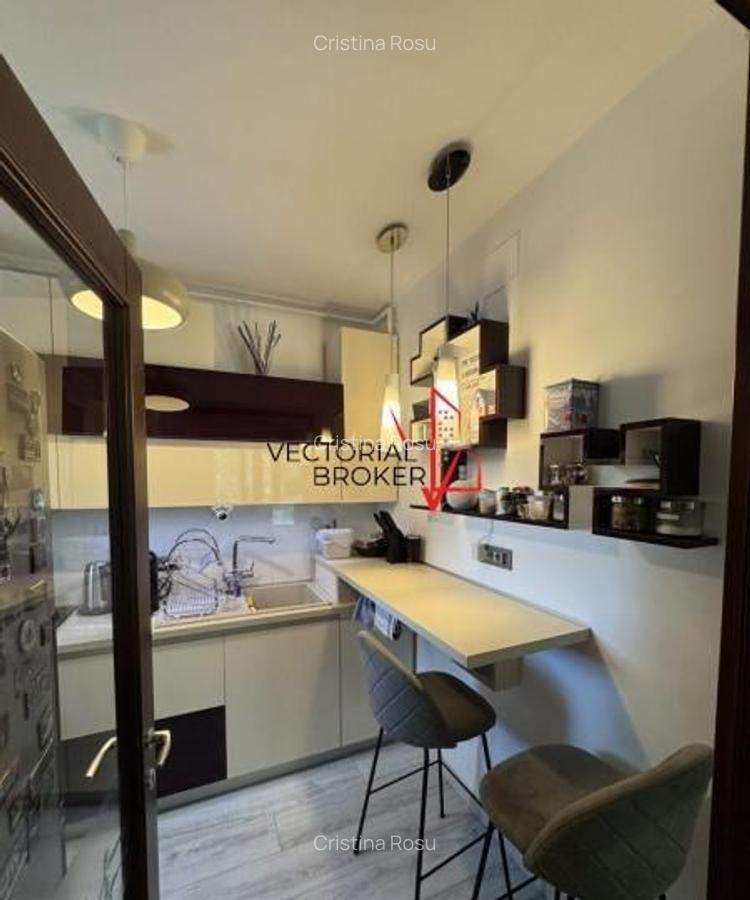 3 Camere Decebal, Bloc Nou - 8