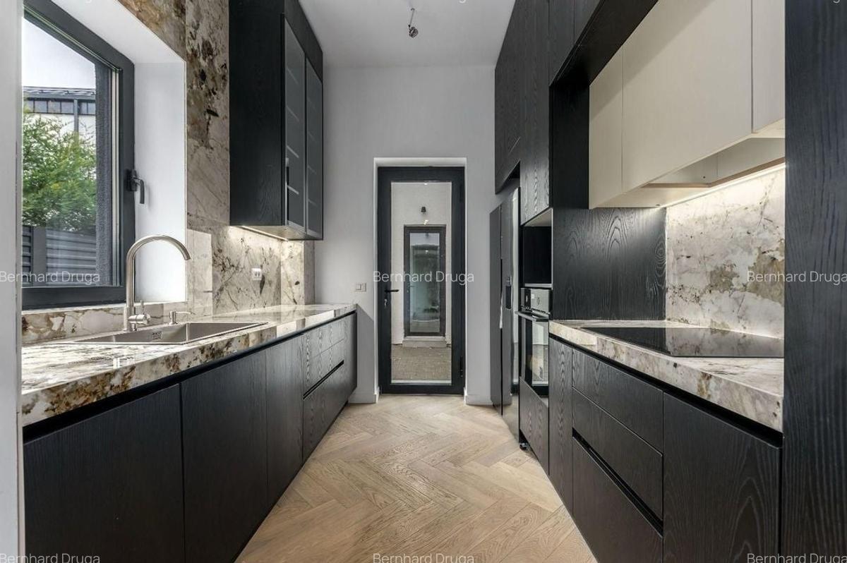 Vila ultrafinisată din Pipera - Iancu Nicolae: Design modern, confort premium - 2