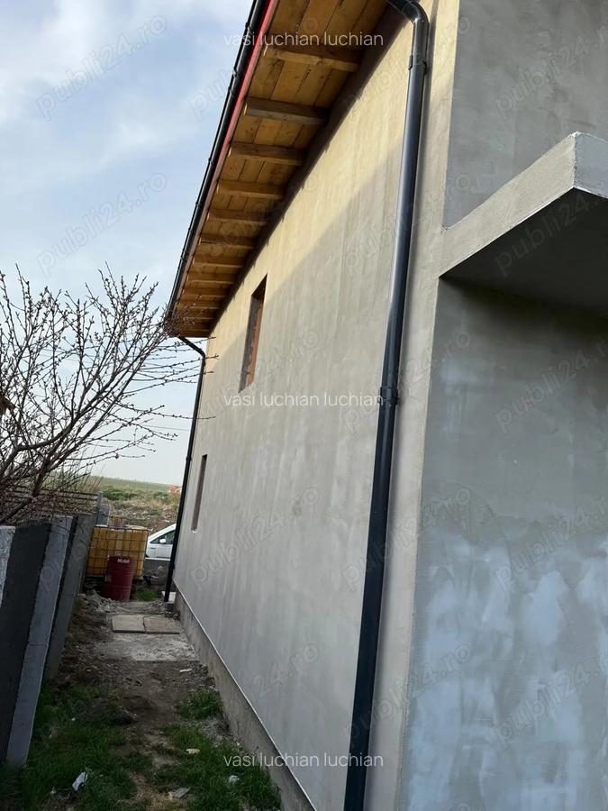 Vand casa la ro?u Agigea - 4