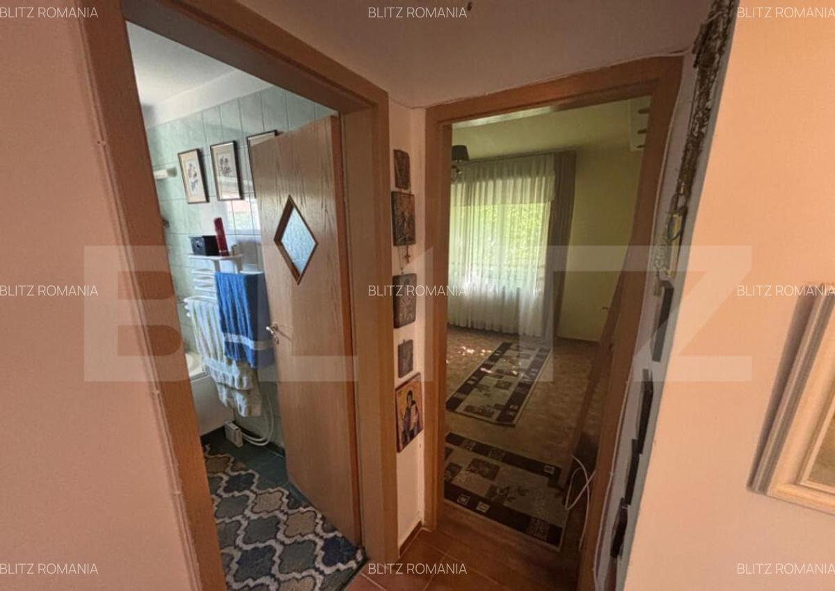 Apartament de vanzare, 3 camere decomandat, Su= 68,70mp, Et. - 3