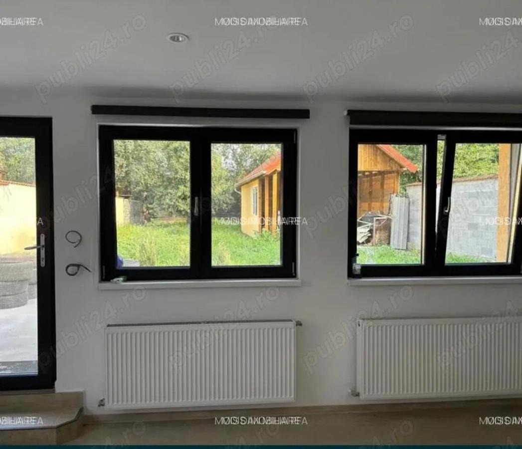 Vand casa zona lazaret mall gara - 4 Vand casa zona lazaret mall gara - 4