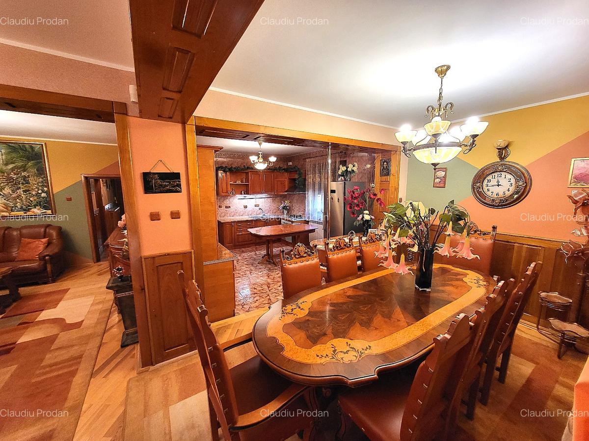 Vilă / Clădire pentru birouri Ultracentral - 7 Vilă / Clădire pentru birouri Ultracentral - 7