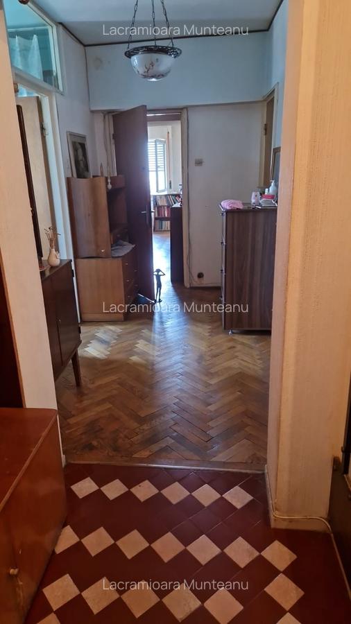 Romana-Victoriei-Str Povernei - 15