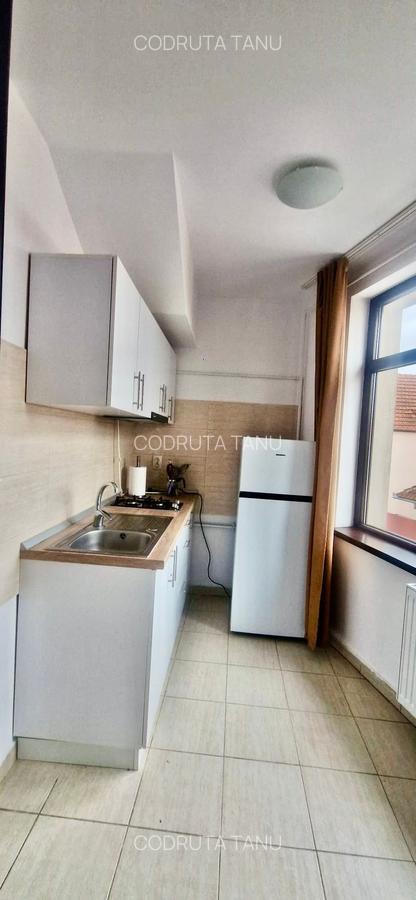 Inchiriere garsoniera cocheta, zona Blumana - 5