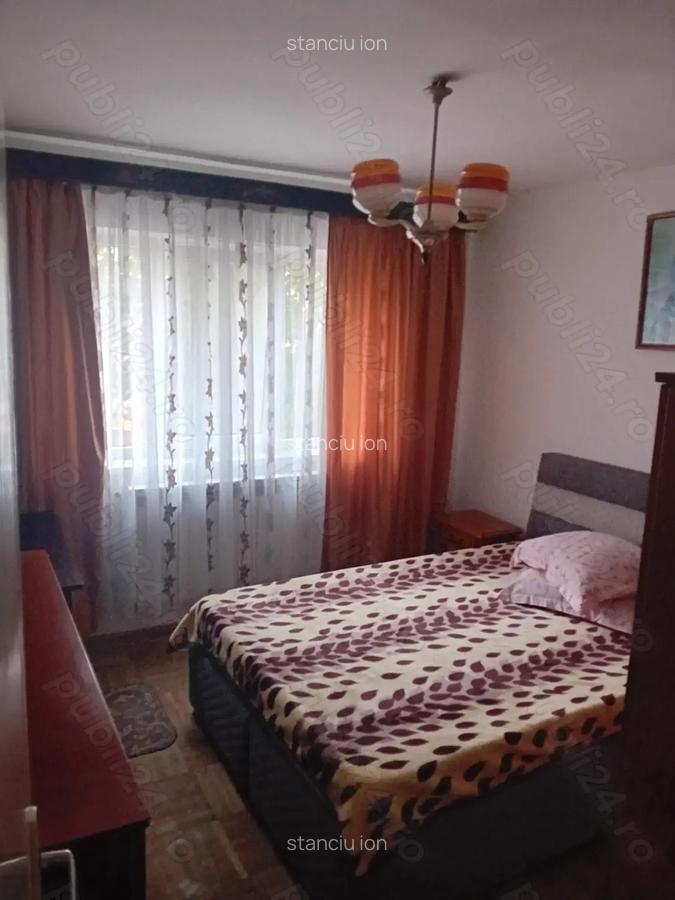 Inchiriez apartament 2 camere micro 9 - 3