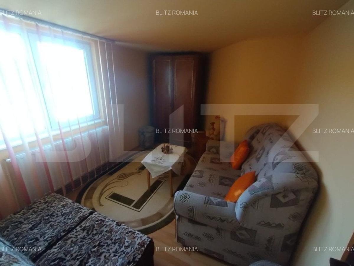 EXCLUSIVITATE! Casa cu 4 camere, 130 mp, 20 ari teren, zona Dealu-Jelnei - 8