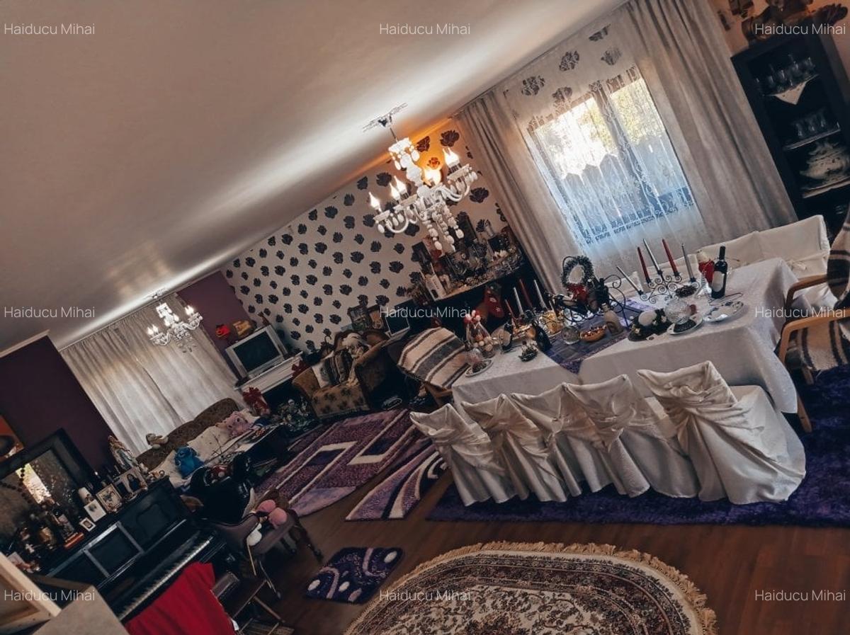 Casă cu 9 camere în Central - 5