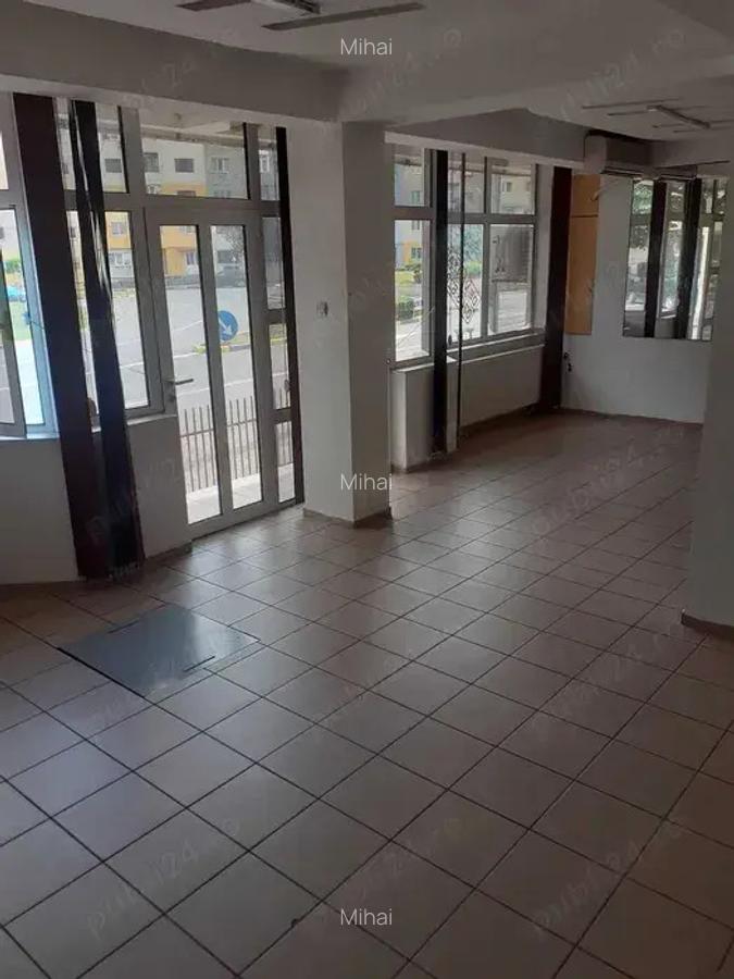Vand doua apartamente legate in Tecuci cu spa?iu comercial - 5