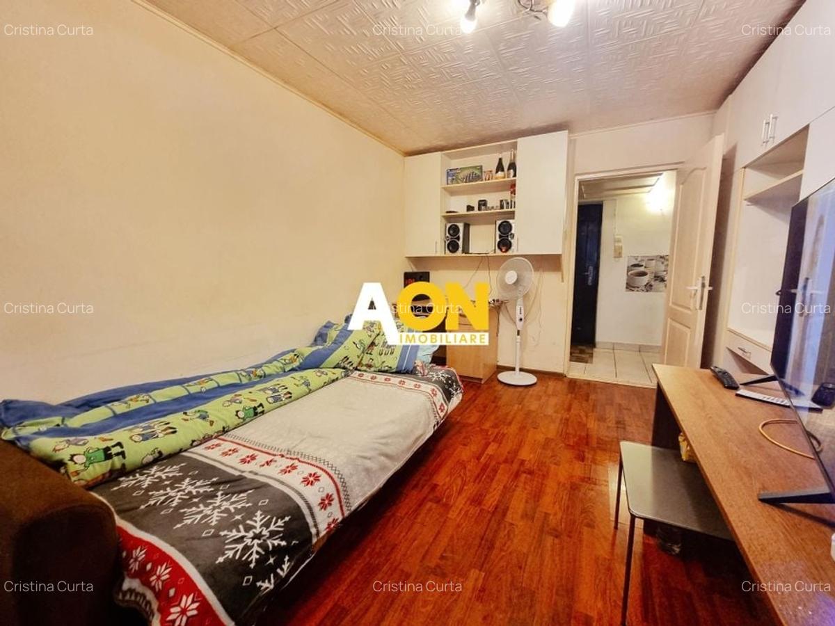 Apartament 2 camere + balcon, parter, zona Closca - 3