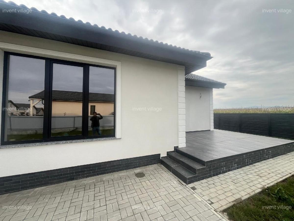 Casă superbă pe parter direct de la proprietar! Finisaje premium! - 1