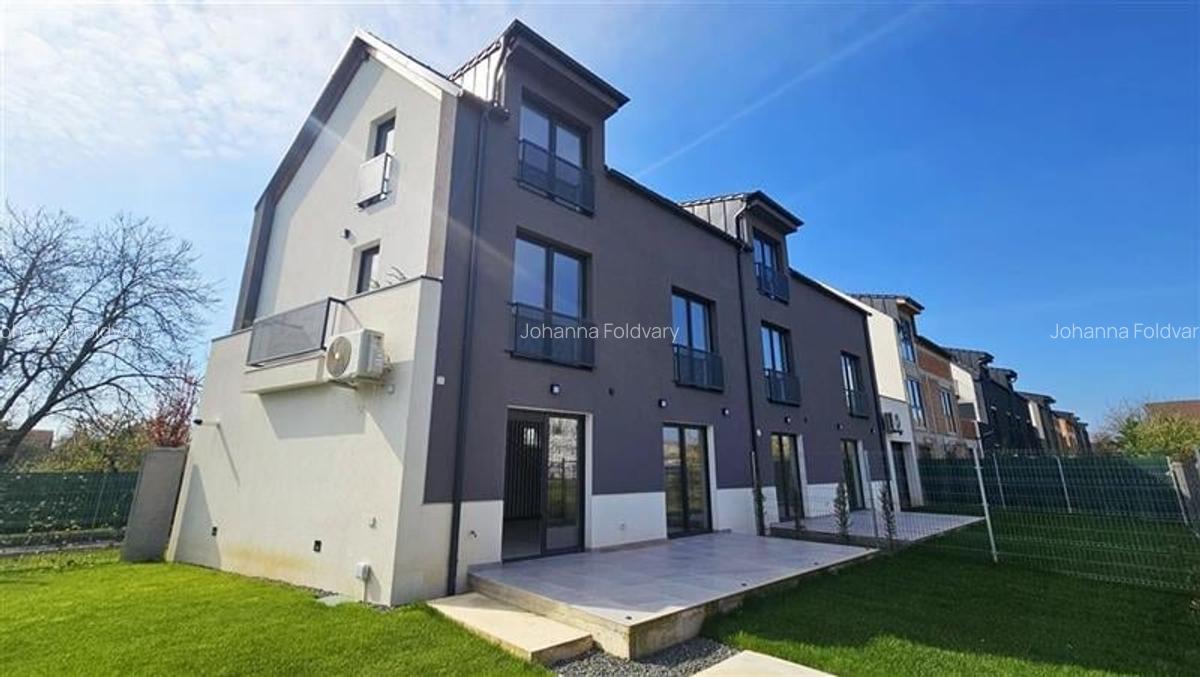 Casă cu 5 camere în Central - 22