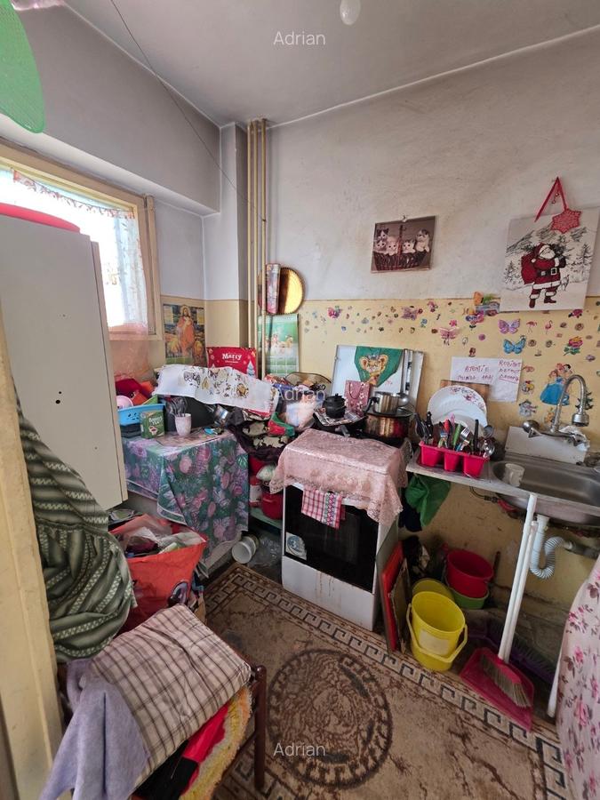 Dristor, la metrou, 10 minute mall Park Lake si parc IOR, bloc mixt,1978, - 4 Dristor, la metrou, 10 minute mall Park Lake si parc IOR, bloc mixt,1978, - 4