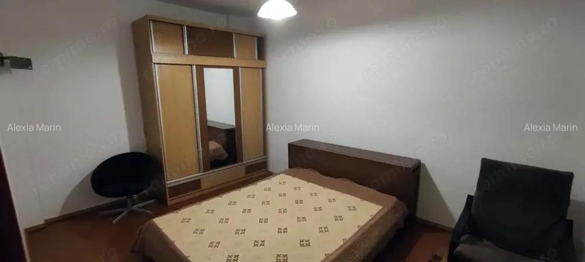 Apartament trei camere de vanzare Cartierul Latin - 1