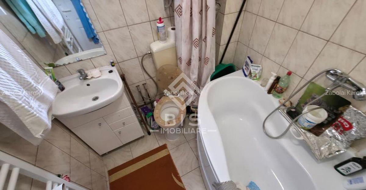 Garsoniera de vanzare zona Codrisor - 6 Garsoniera de vanzare zona Codrisor - 6