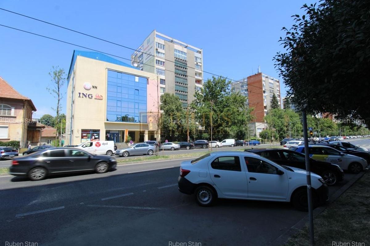 Apartament cu 3 camere semidecomandat, mobilat în Semicentral - 17