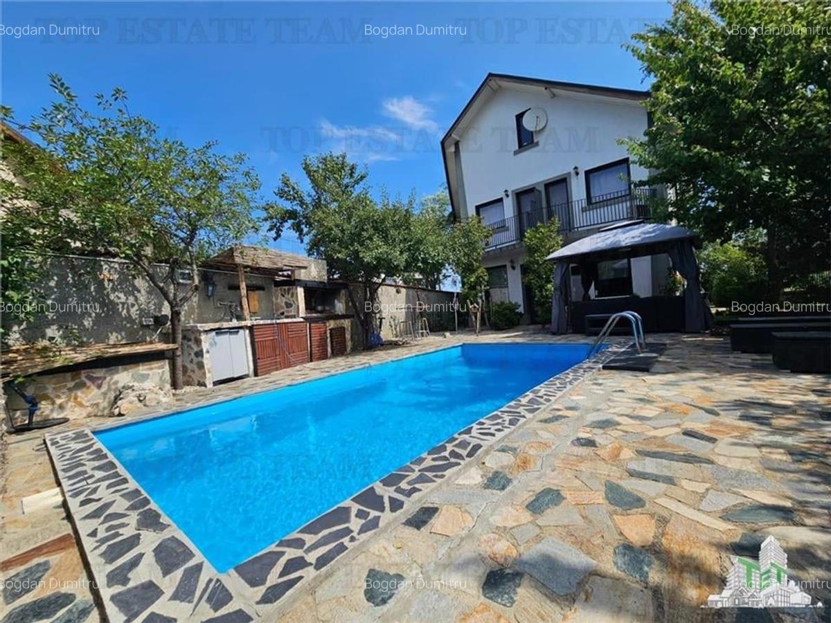 Vila superba, cu piscina, 970mp teren, D+P+E+M, gradina amenajata+pomi fructifer - 2