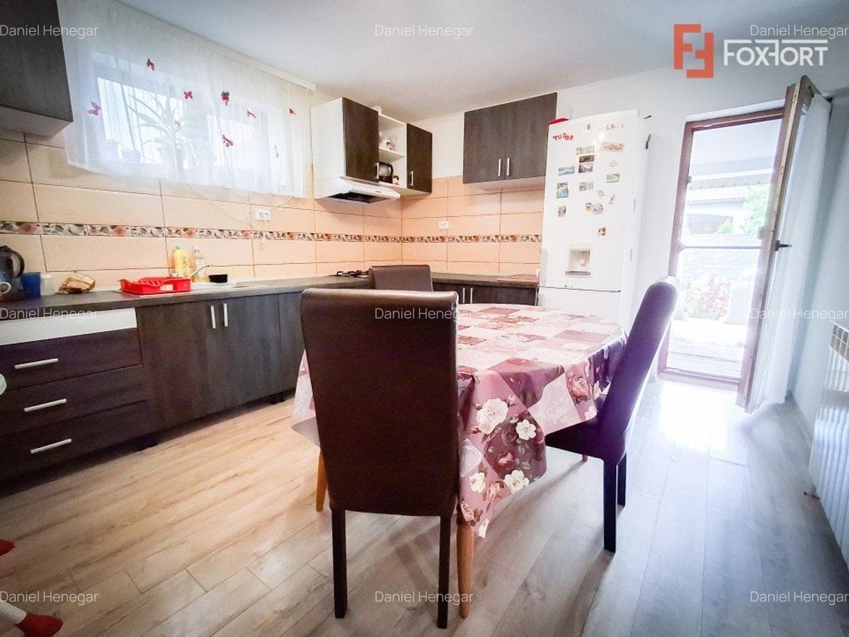 COMISION 0% OFERTA CRACIUN ! Casa individuala cu 6 camere de vanzare in Giroc - 4