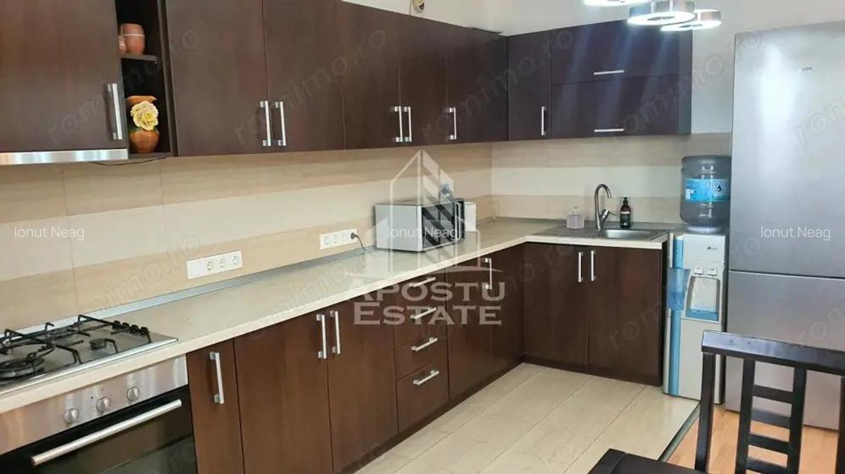 Apartament cu 2 camere la casa, decomandat, Ghiroda - 2