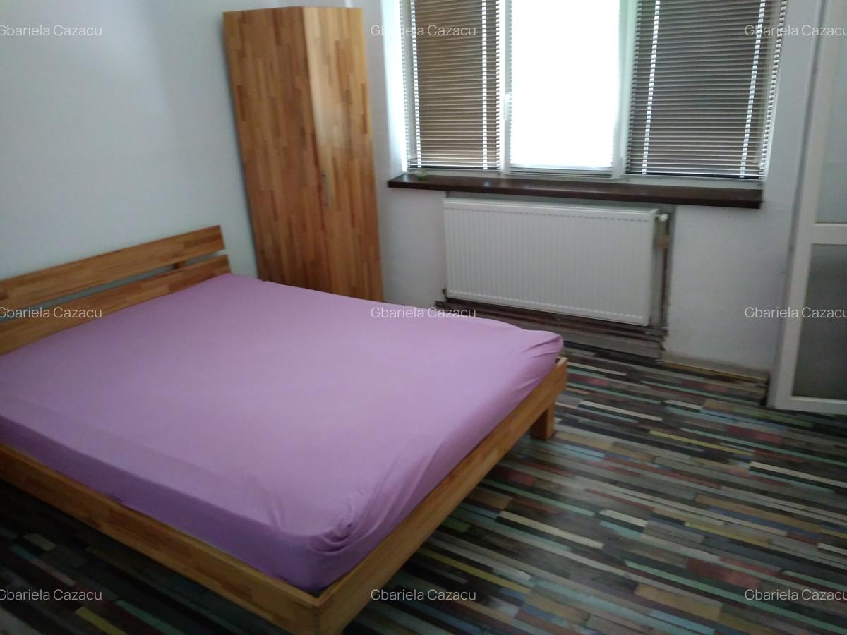 Apartament cu 2 camere decomandat în Aradului - 1