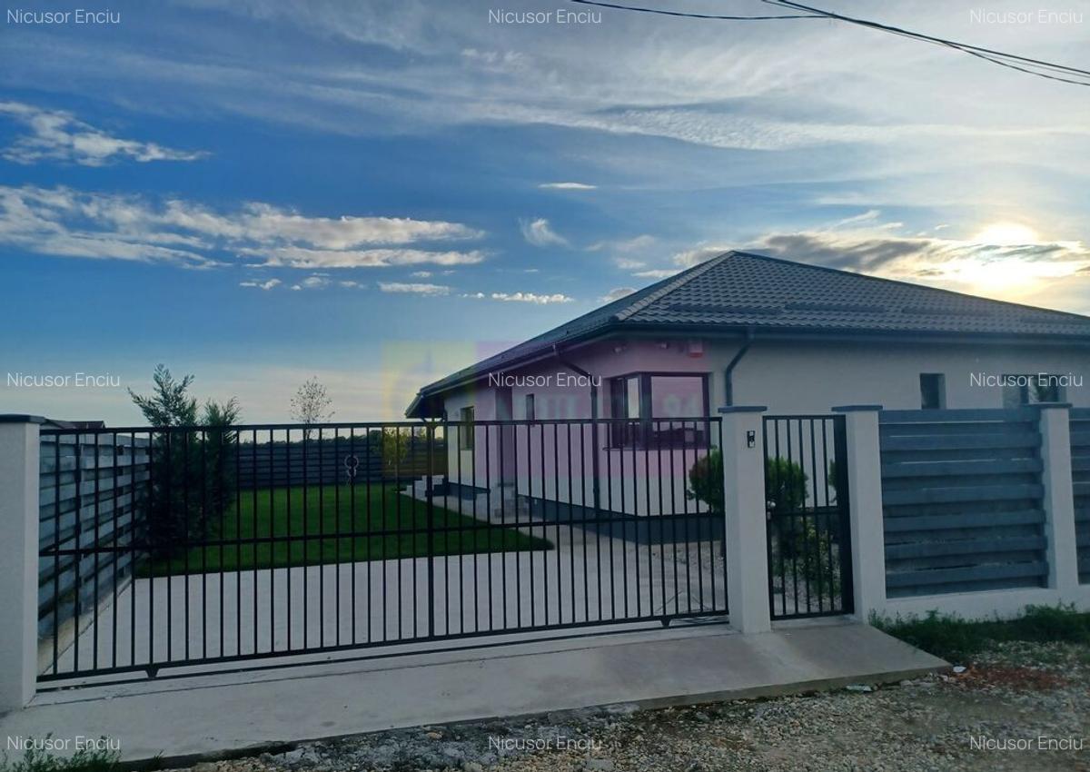 Casa noua parter 162 mp, curte 504 mp, Sabareni - 2 Casa noua parter 162 mp, curte 504 mp, Sabareni - 2