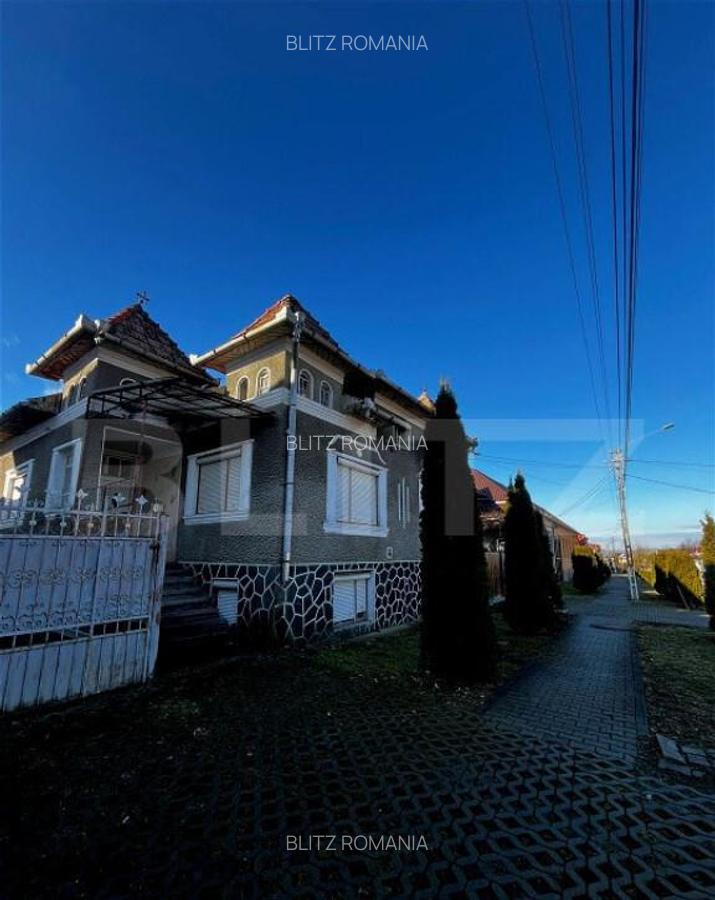 Casa individuala de vanzare, 110 mp + 2700 mp teren, la 11 - 19