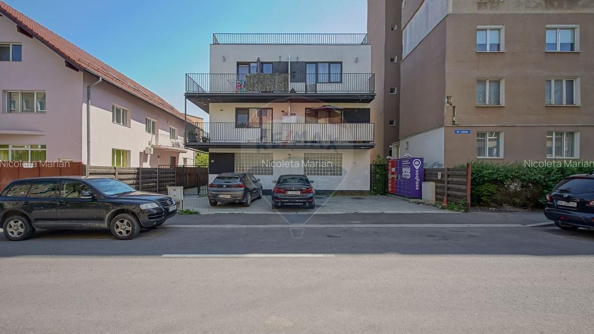 Apartament cu 3 camere decomandat, mobilat în Florilor - 19