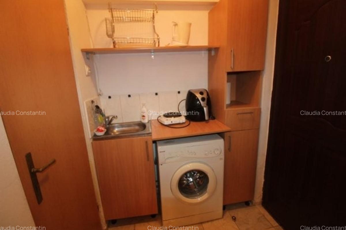 Garsonieră semidecomandată, mobilată în Romană - 7