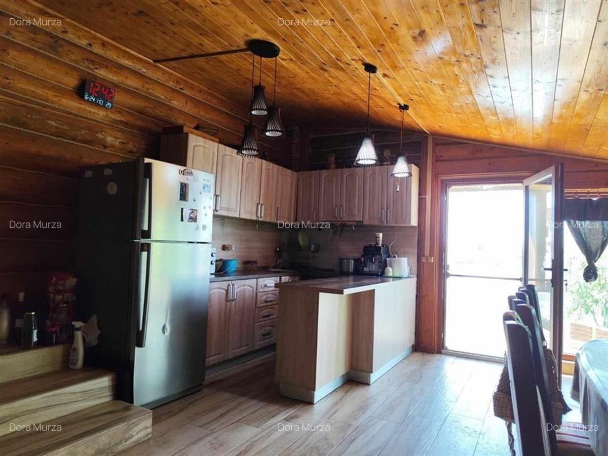 RECO Balta privata cu casa - 11