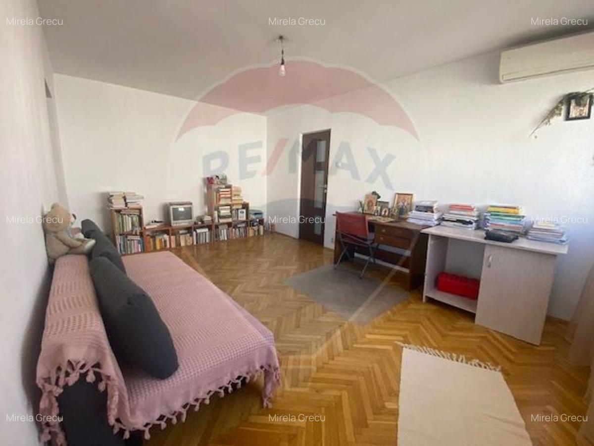Vanzare apartament cu 2 camere in zona Obor - 1