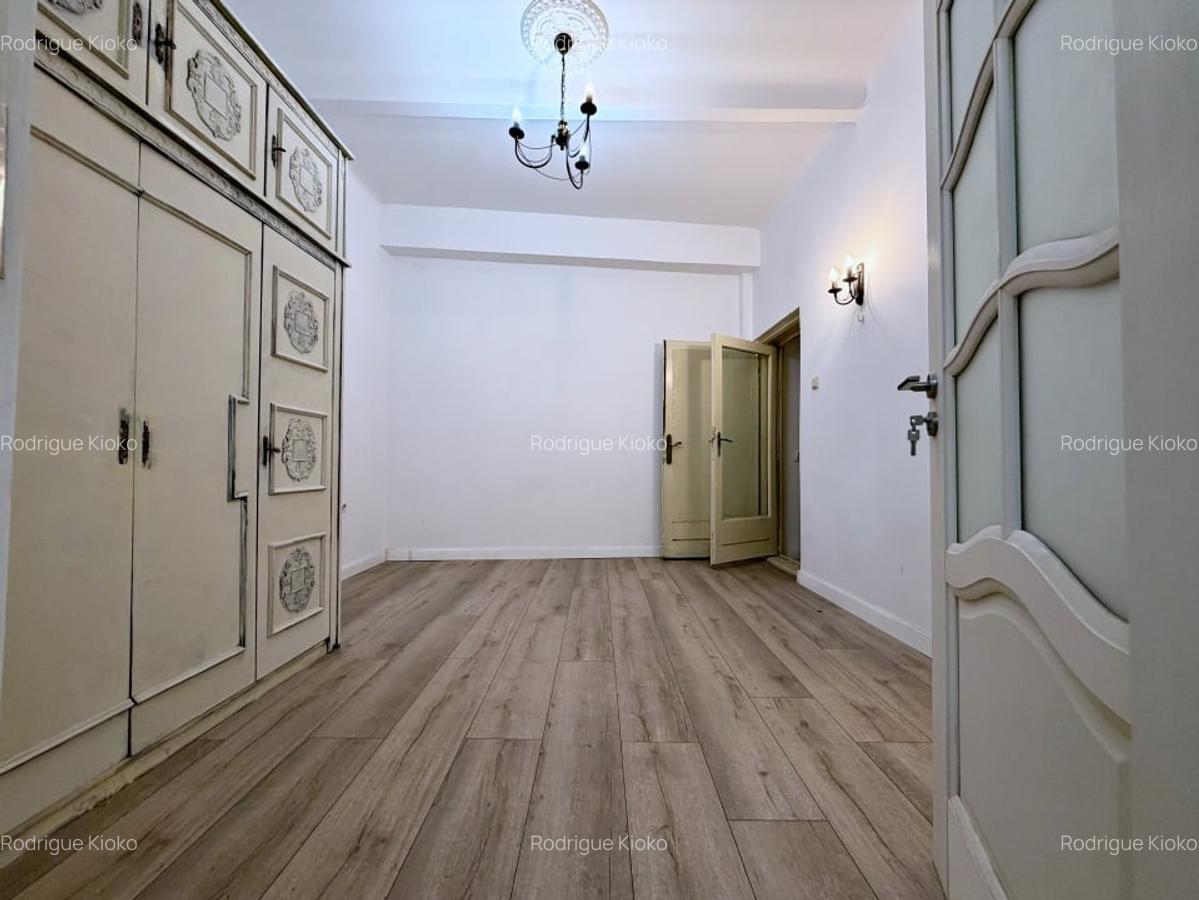 Garsoniera zona Calea Victoriei – 34 mp, locatie premium, bloc 1940 - 1