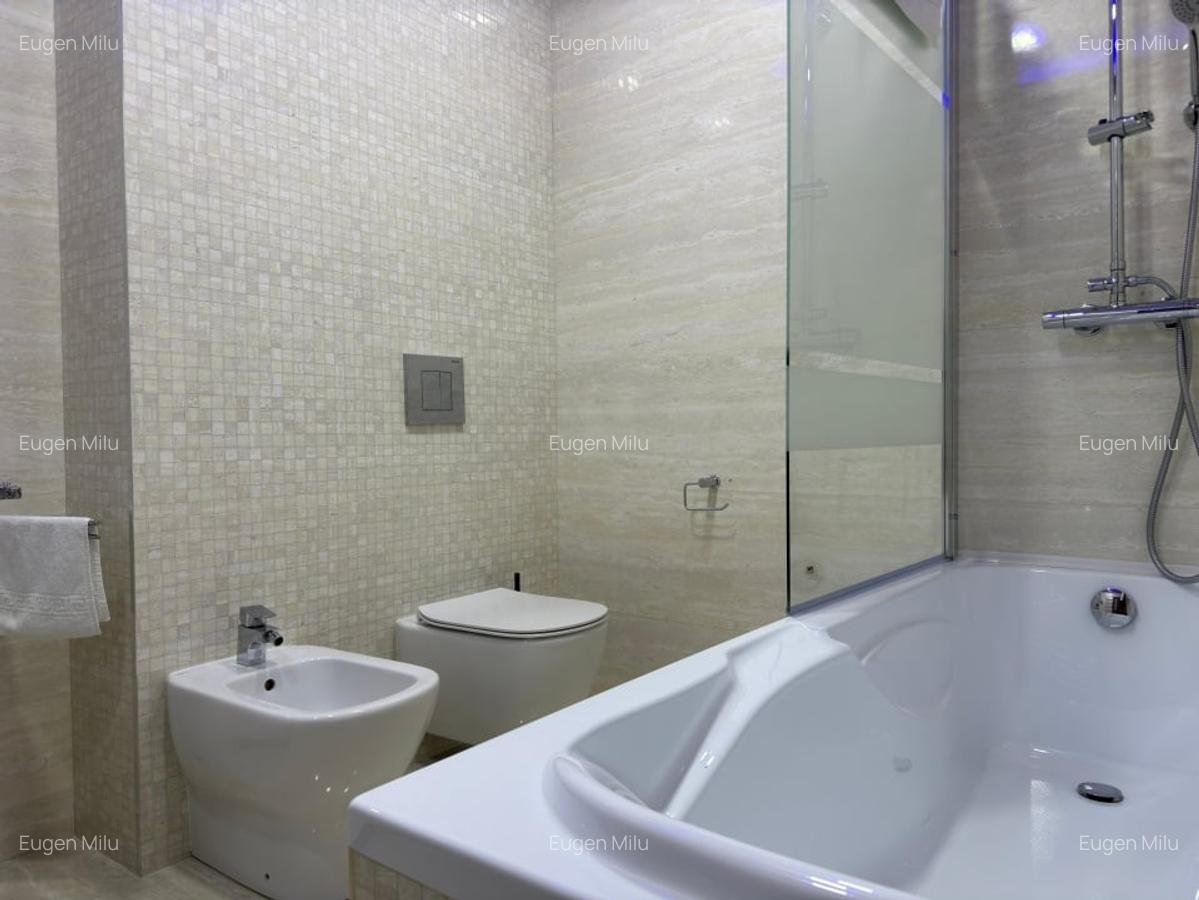 Apartament cu 2 camere decomandat, mobilat în Tractorul - 6