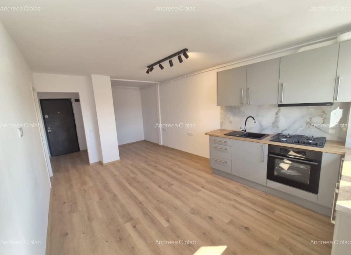 Apartament 3 camere , semidecomandat, 50 mp , zona Tineretului - 1