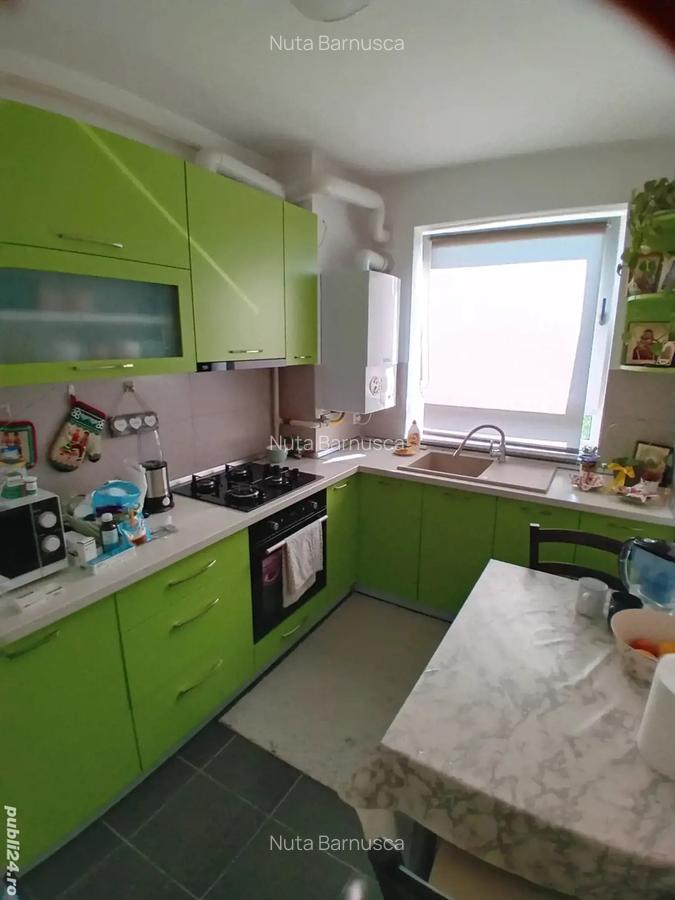 Vand apartament ,doua camere ,decomandat - 2