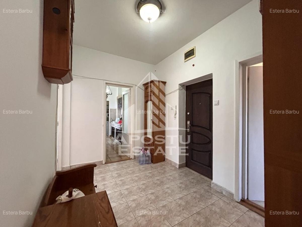 Apartament cu 4 camere decomandat, mobilat în Medicină - 9