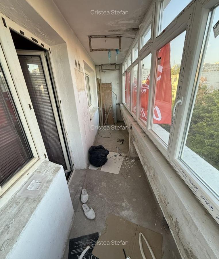 Vanzare apartament 4 camere Drumul Taberei - 3