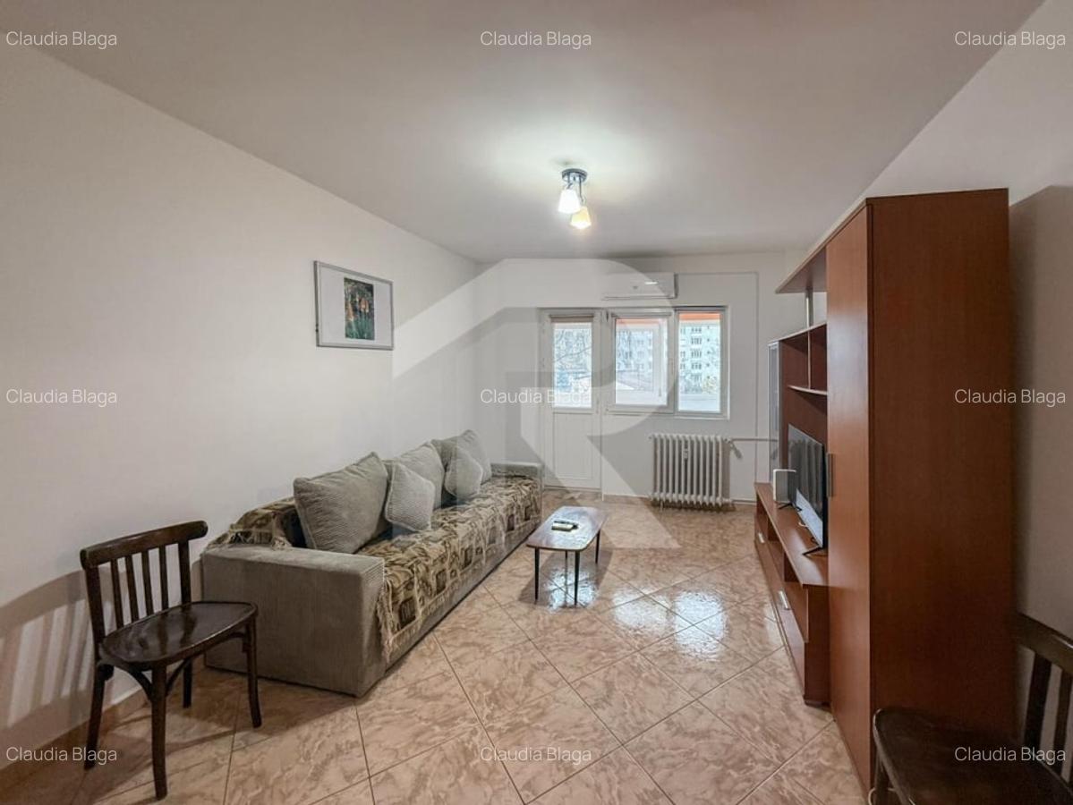 Apartament semidecomandat in Piata Obor - 1