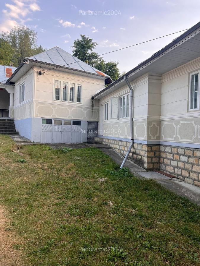 Casa de vanzare Soveja-Vrancea - 1