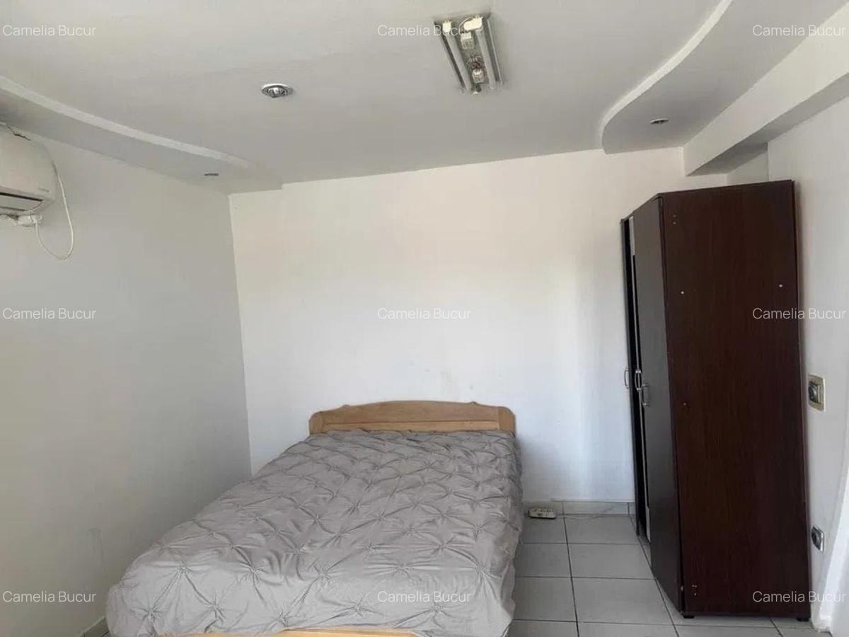 Apartament cu 3 camere - zona Tudor Vladimirescu - 8