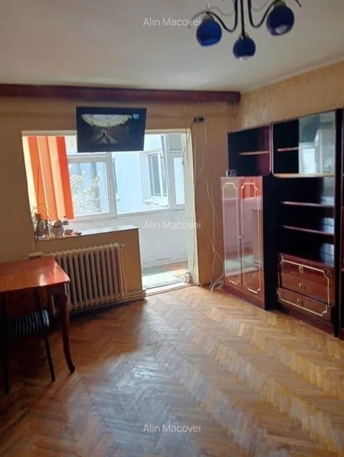 3 Camere Decomandat 74mp bloc 1980 zona Mircea - 3