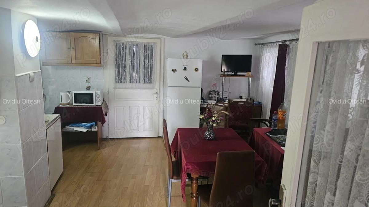 Vand casa in Dej str. Simion Barnutiu nr.2, 75 mp, etaj demisol pod - 4