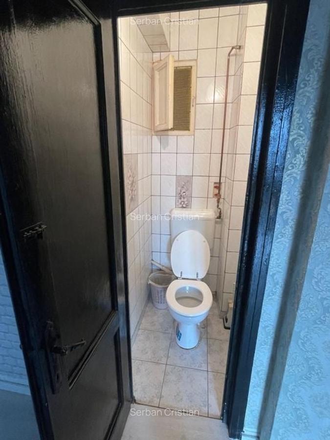 Central Coltea apartament 3 cmaere de inchiriat - 18