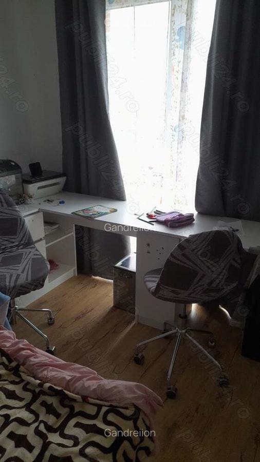 Vand apartament 3 camere Floresti - 2