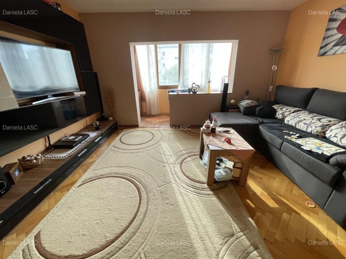 Apartament cu trei camere -zona Matei Basarab - 3