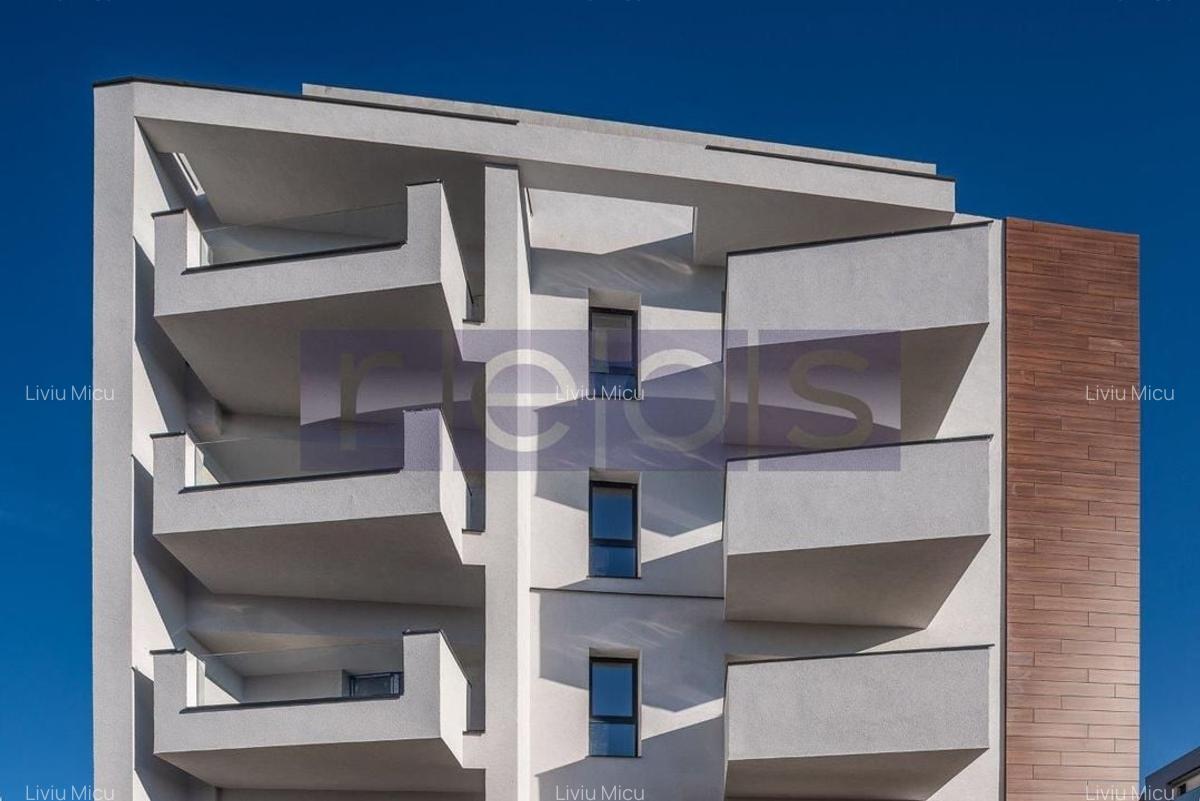Apartament cu 3 camere decomandat în Băneasa - 1