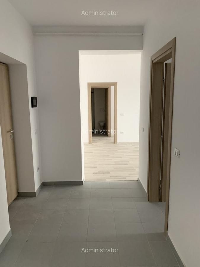 Apartament cu 3 camere semidecomandat în Prelungirea Ghencea - 5