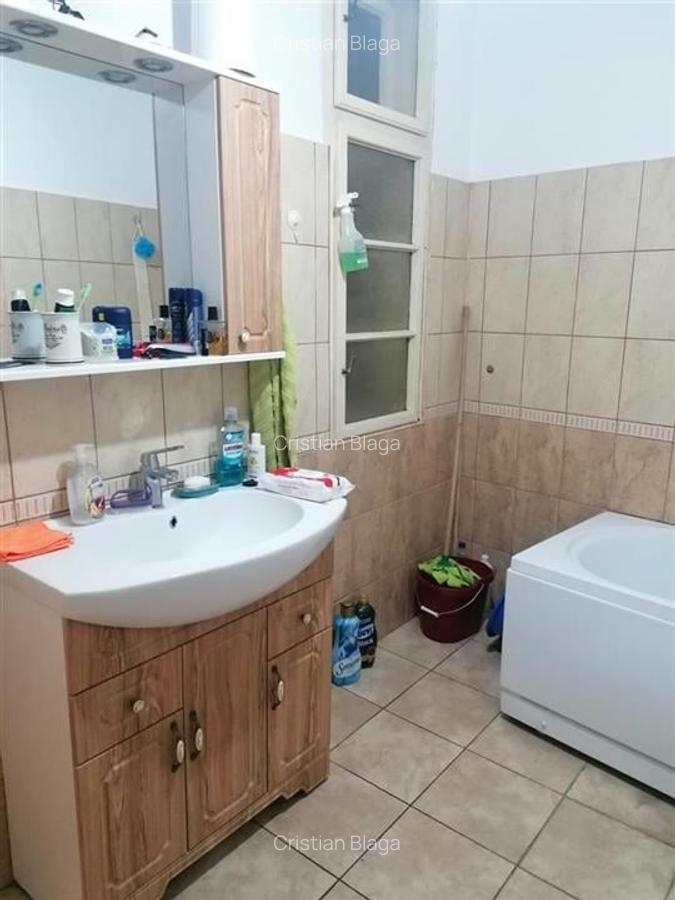 Apartament cu 3 camere semidecomandat în Ultracentral - 12