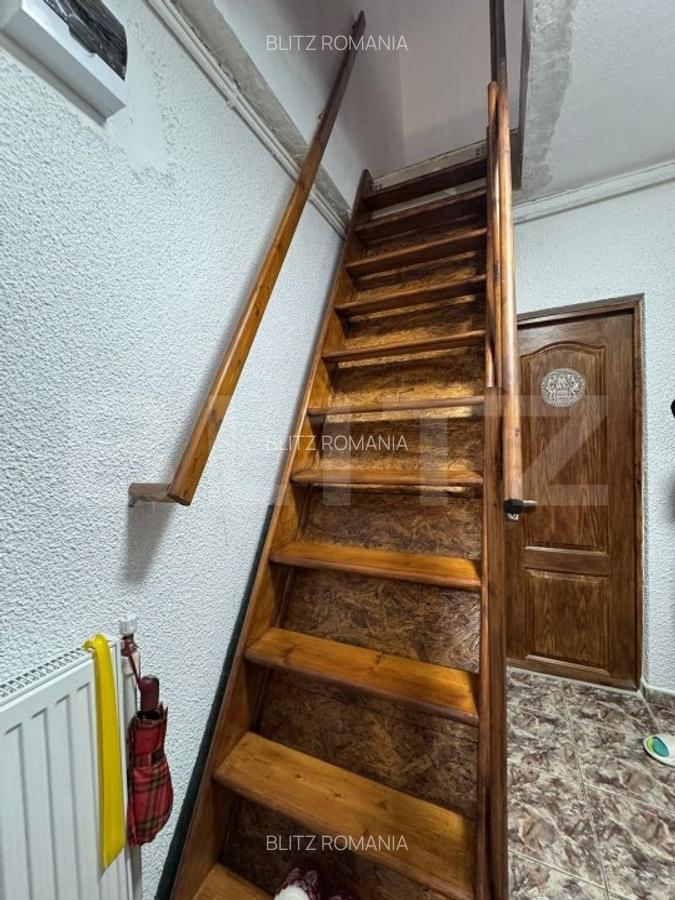 Casa spatioasa cu 4 camere, 103 mp, curte 70 mp, zona 13 Septembrie - 5