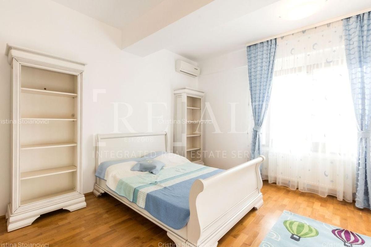 Apartament cu 4 camere decomandat, mobilat în Aviatorilor - 19