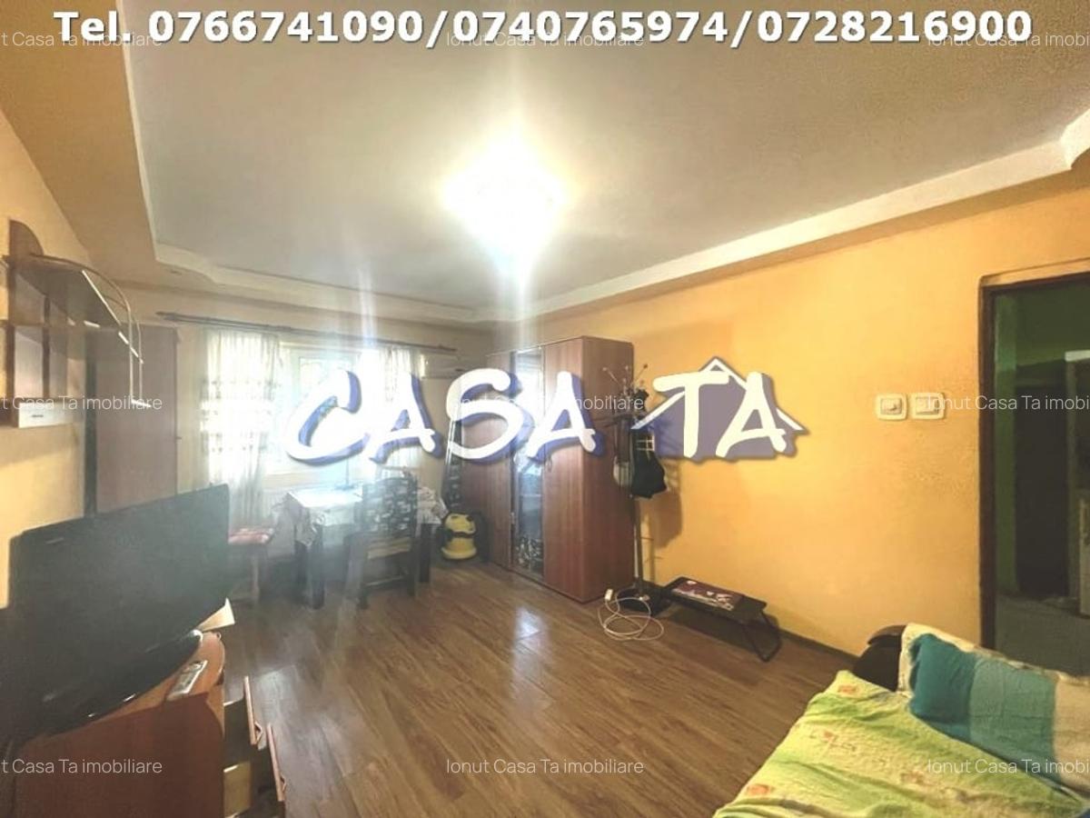 Apartament 2 Camere, Parter, Strada 9 Mai - Zona Mall - 1