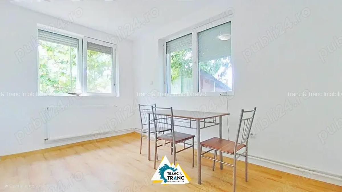 Casa spa?ioasa cu 3 camere, teren generos ?i anexe Curtici, Arad - 8